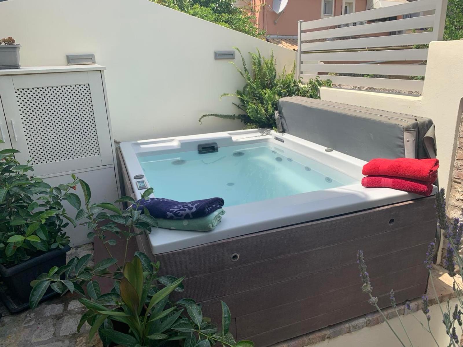 Anemomilos Jacuzzi Suite Corfu  Zewnętrze zdjęcie
