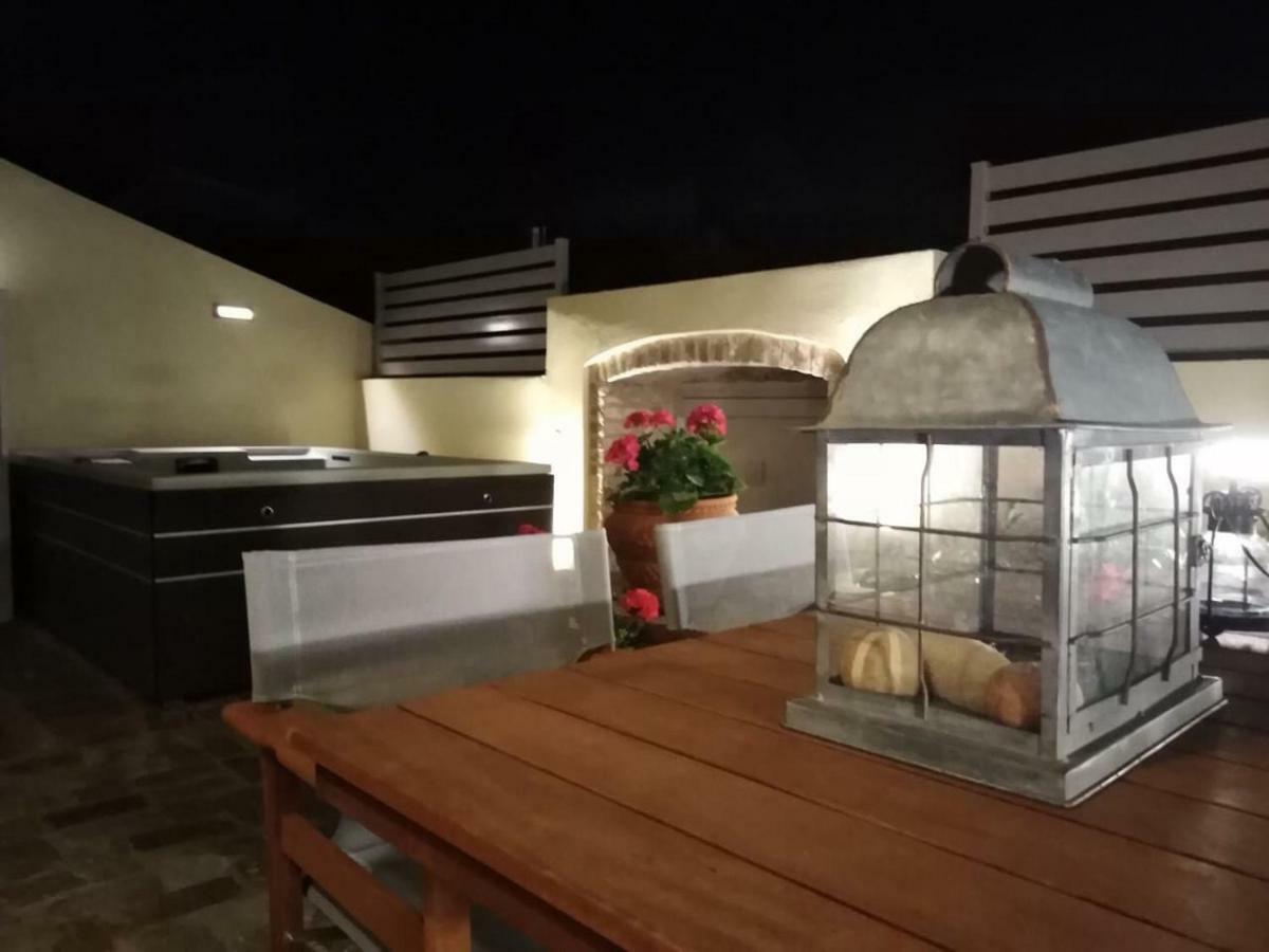Anemomilos Jacuzzi Suite Corfu  Zewnętrze zdjęcie